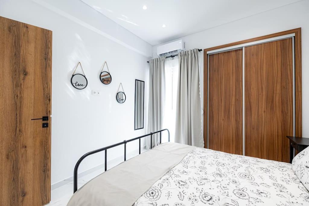 Spacious And Modern Flat At Koukaki, Near Acropolis Atenas Exterior foto