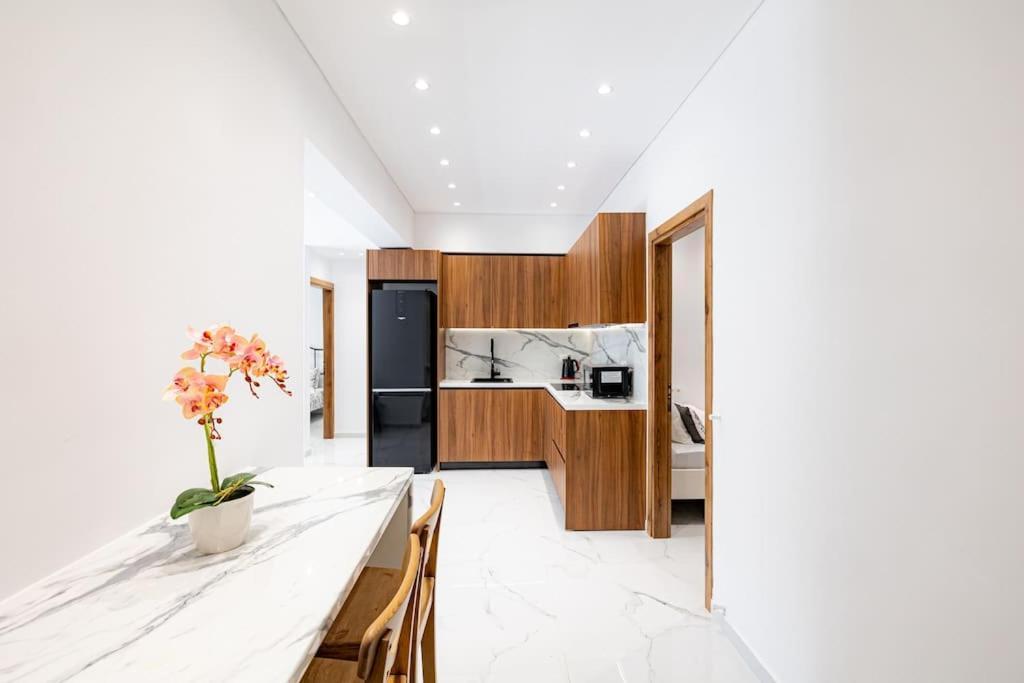 Spacious And Modern Flat At Koukaki, Near Acropolis Atenas Exterior foto