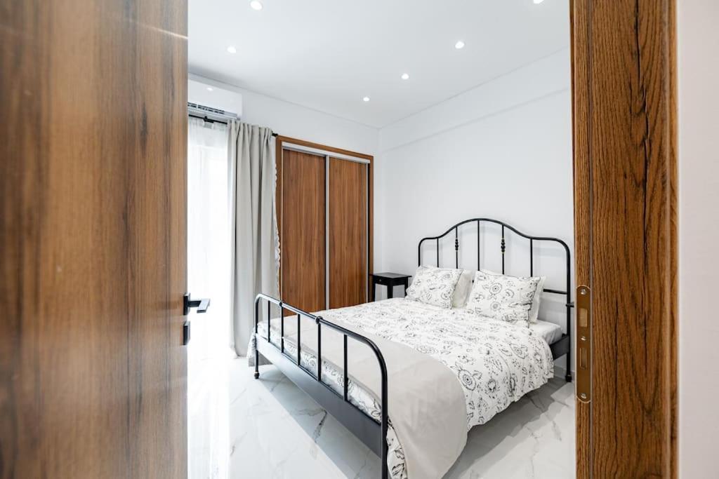 Spacious And Modern Flat At Koukaki, Near Acropolis Atenas Exterior foto
