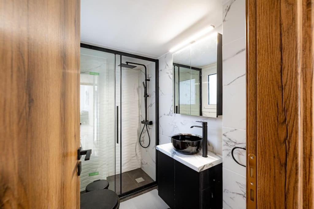 Spacious And Modern Flat At Koukaki, Near Acropolis Atenas Exterior foto
